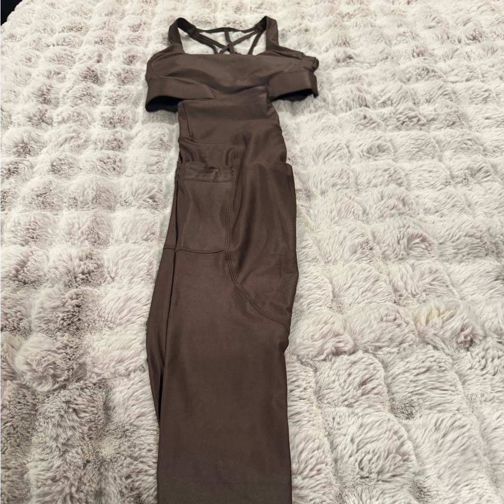 Zyia Espresso Metallic Light N Tights Size 4 with Matching Bra Size M. Wore 1x